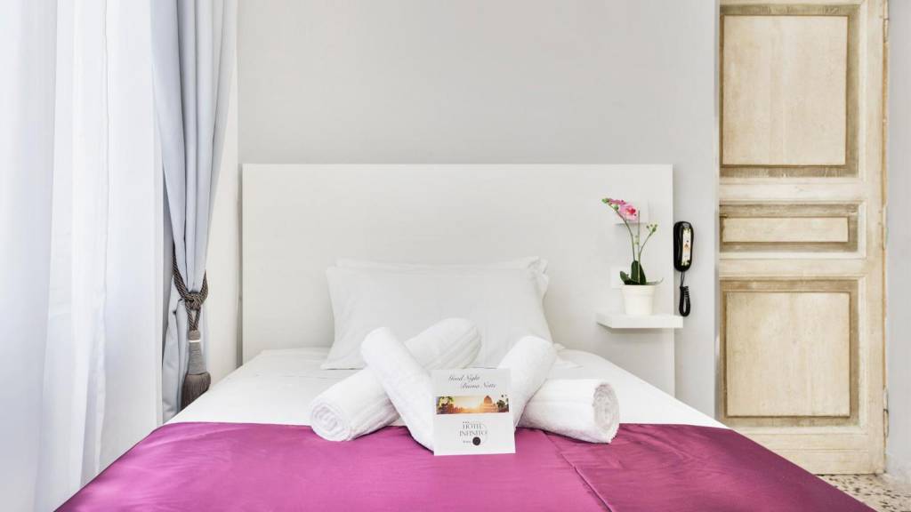 hotel-infinito-Rome-Small-Double-Room-156963470