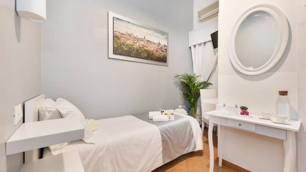 hotel-infinito-Rome-ingle-room-175454973